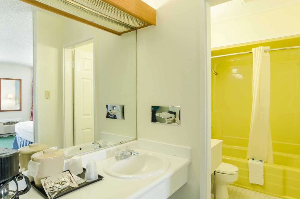 Alamo Inn & Suites Джиллетт Номер фото