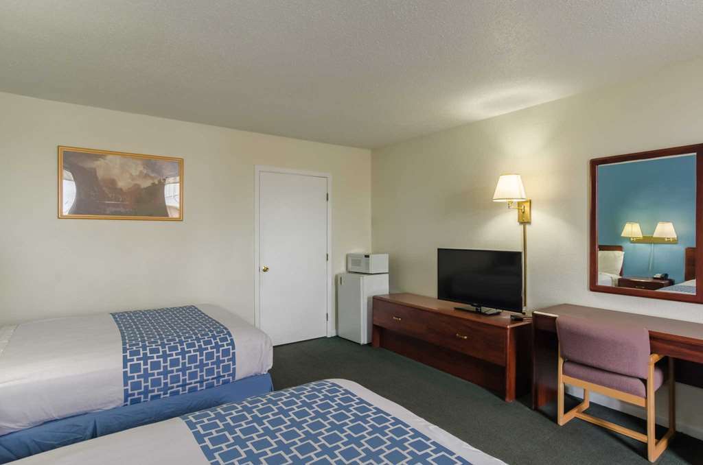 Alamo Inn & Suites Джиллетт Номер фото